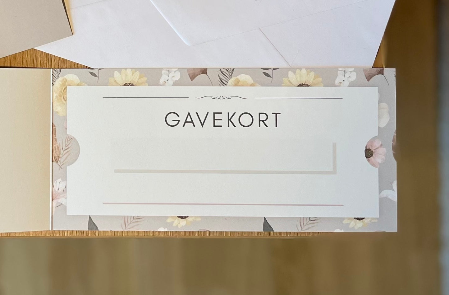 Gavekort skabelon - Tillykke