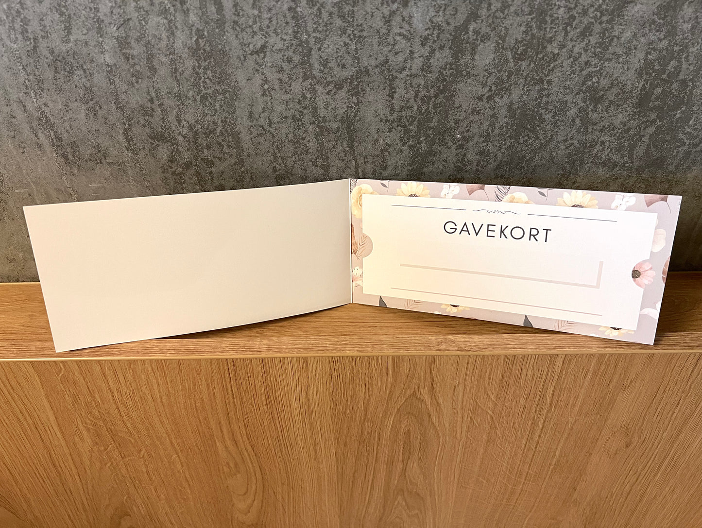 Gavekort skabelon - Tillykke